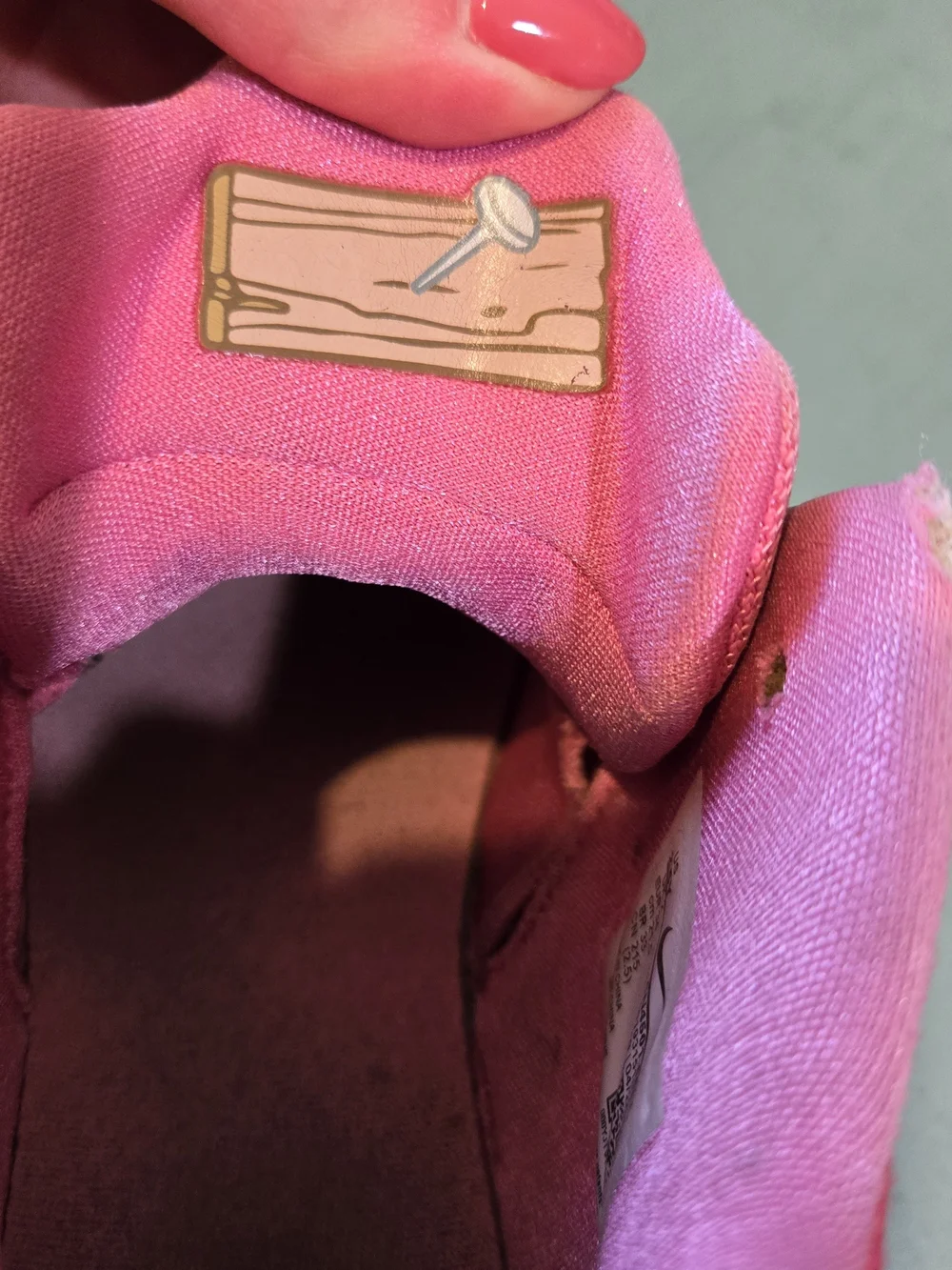 Nike bright pink
